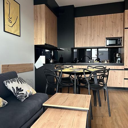 Apartament No82 Yellow Holiday Home 자토르 외부 사진