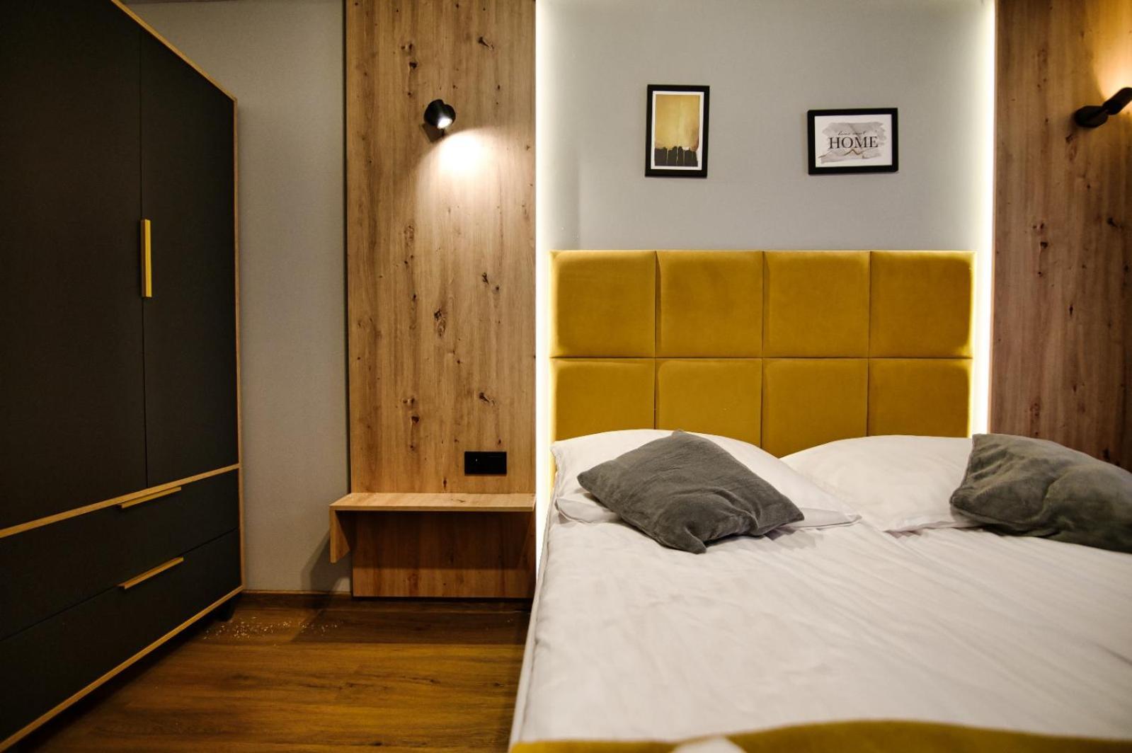 Apartament No82 Yellow Holiday Home 자토르 외부 사진